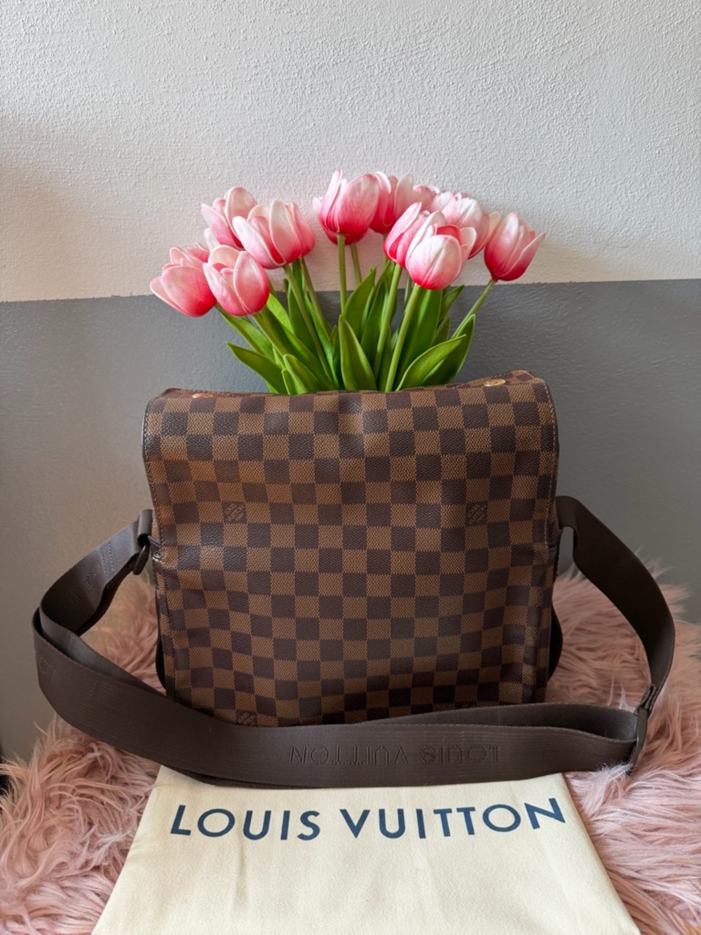 Unisex Louis Vuitton Damier Ebene Messenger Bag